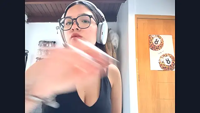 Snapshot of Katya_28 chatting on March 4, 2026, 2:23 pm Katya 28 online show from March 4, 2026, 2:23 pm