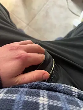 D4n13l47 online show from March 19, 2026, 7:56 am