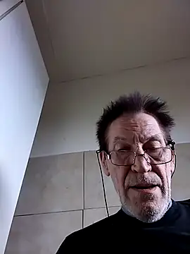 Snapshot of Costy601 chatting on June 18, 2026, 11:14 am Costy601 online show from June 18, 2026, 11:14 am
