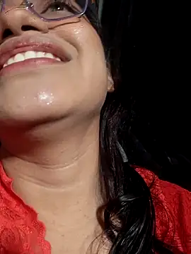 SweetMilie gh online show from March 30, 2026, 4:13 am