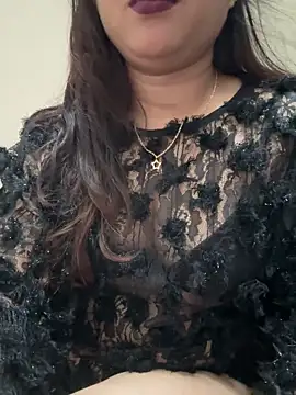 meenu cuties online show from April 30, 2026, 12:50 am