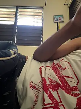 ElReyoficial online show from March 2, 2026, 5:42 pm