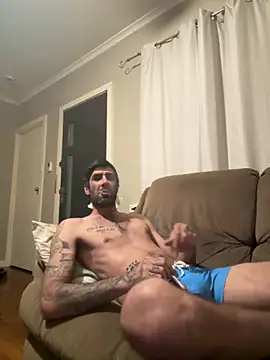 Snapshot of Ashisbig93 chatting on April 7, 2026, 9:43 am Ashisbig93 online show from April 7, 2026, 9:43 am