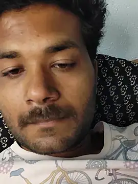 Snapshot of Cummt_boy chatting on February 25, 2026, 12:37 pm Cummt boy online show from February 25, 2026, 12:37 pm