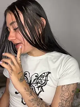 Snapshot of Sofia-squir chatting on February 23, 2026, 3:04 am Sofia-squir online show from February 23, 2026, 3:04 am