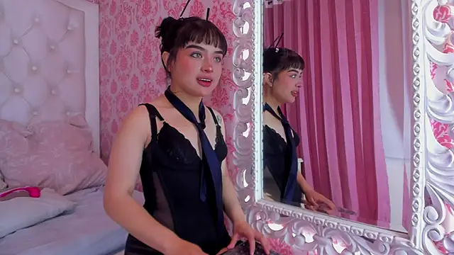 Snapshot of Mai_Rouse chatting on February 21, 2026, 12:06 pm Mai Rouse online show from February 21, 2026, 12:06 pm