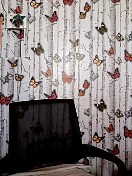 indianstrawberrylips4u online show from May 7, 2026, 9:58 am