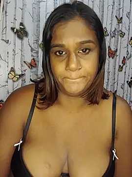 indianstrawberrylips4u online show from May 29, 2026, 9:13 pm