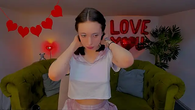 Snapshot of foreversleepyhead chatting on February 23, 2026, 11:18 am foreversleepyhead online show from February 23, 2026, 11:18 am