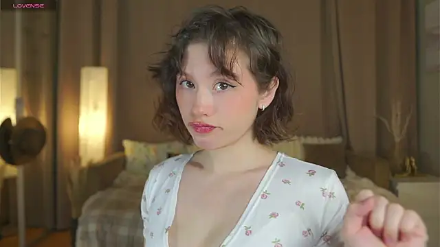 Snapshot of SherryBoone chatting on April 4, 2026, 6:27 pm SherryBoone online show from April 4, 2026, 6:27 pm