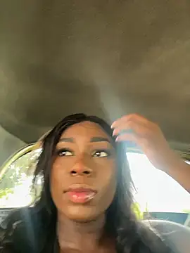 Snapshot of ZarahFerreira chatting on March 1, 2026, 8:11 pm ZarahFerreira online show from March 1, 2026, 8:11 pm