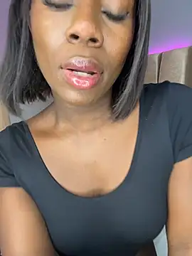 ZarahFerreira online show from March 6, 2026, 3:19 pm