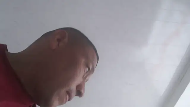 Snapshot of pareja_latina2214 chatting on February 24, 2026, 8:07 pm pareja latina2214 online show from February 24, 2026, 8:07 pm