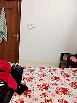 cute girl 29 online show from March 24, 2026, 10:15 pm