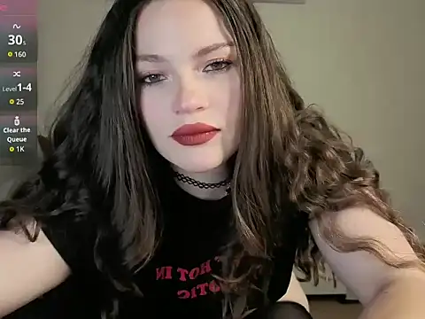 Snapshot of Avelinehowo_uwu chatting on July 2, 2026, 6:58 pm Avelinehowo uwu online show from July 2, 2026, 6:58 pm