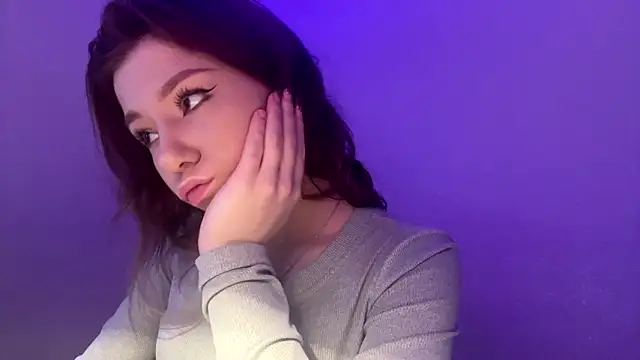 aera elese online show from February 24, 2026, 5:16 am