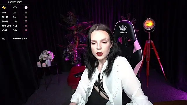 Wild Alice me online show from March 25, 2026, 4:02 pm