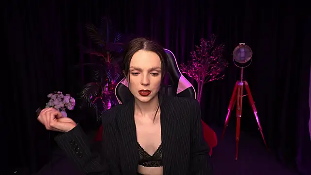 Wild Alice me online show from April 8, 2026, 3:23 pm