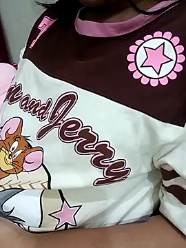 Snapshot of Cute-Manvi chatting on April 8, 2026, 11:59 pm Cute-Manvi online show from April 8, 2026, 11:59 pm