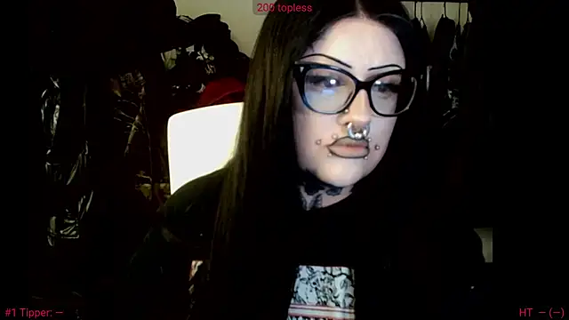 Snapshot of grindhouseho chatting on May 23, 2026, 4:18 am grindhouseho online show from May 23, 2026, 4:18 am