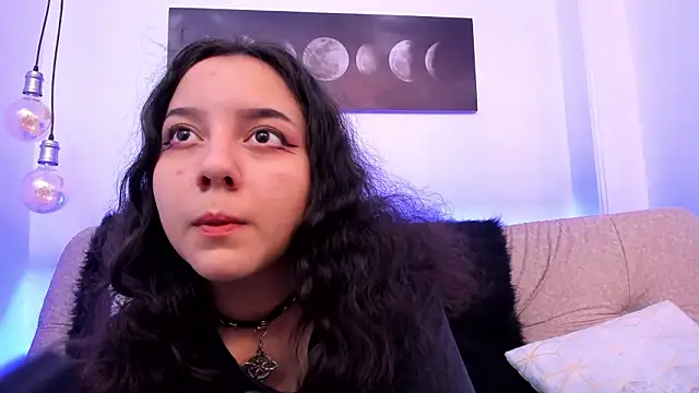 Snapshot of Chloe_Noire chatting on March 4, 2026, 12:00 pm Chloe Noire online show from March 4, 2026, 12:00 pm