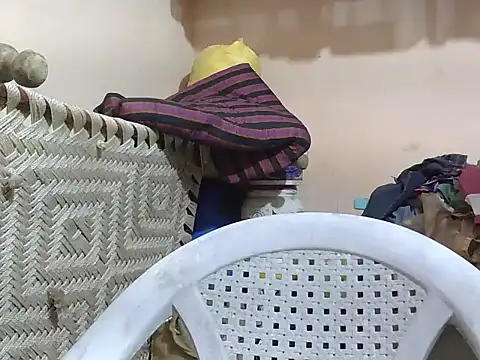 Snapshot of sassy_slut_69 chatting on February 25, 2026, 11:42 am sassy slut 69 online show from February 25, 2026, 11:42 am