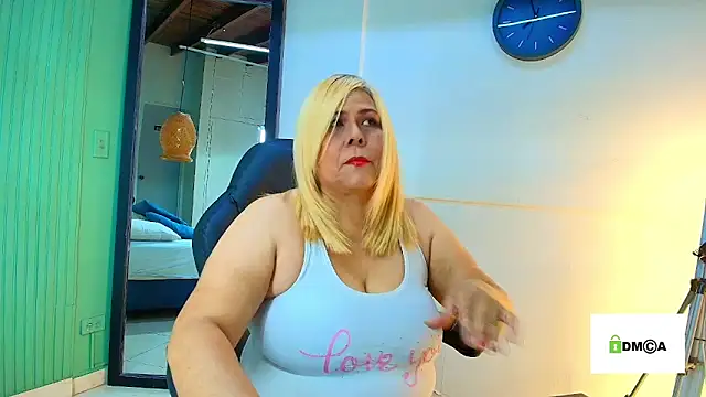 Snapshot of eva_colen50 chatting on March 21, 2026, 6:44 pm eva colen50 online show from March 21, 2026, 6:44 pm