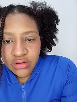 gigiblue89 online show from March 18, 2026, 8:17 am