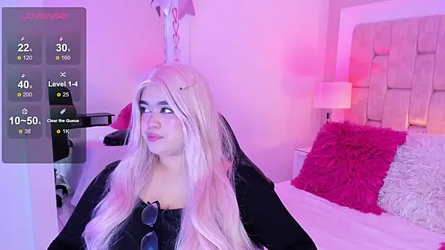 Snapshot of AnniJones chatting on April 15, 2026, 2:51 am AnniJones online show from April 15, 2026, 2:51 am