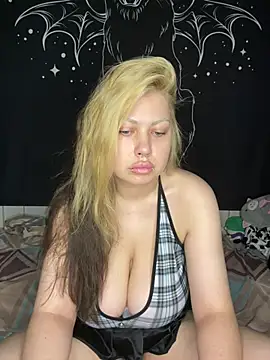 Snapshot of mona_siren_ chatting on July 23, 2026, 7:06 am mona siren online show from July 23, 2026, 7:06 am