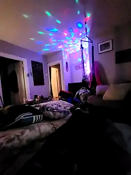 ouhlalola online show from February 18, 2026, 1:56 am