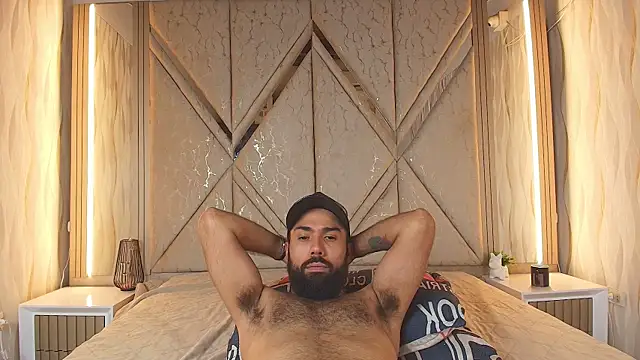 Snapshot of Michael_Boyss chatting on May 20, 2026, 8:59 pm Michael Boyss online show from May 20, 2026, 8:59 pm
