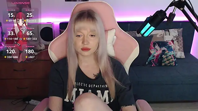 fantasy lisaa online show from April 11, 2026, 10:47 pm