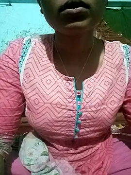 Snapshot of BreezySexyGirl69 chatting on February 22, 2026, 1:09 pm BreezySexyGirl69 online show from February 22, 2026, 1:09 pm