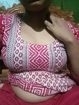BreezySexyGirl69 online show from May 24, 2026, 1:38 pm