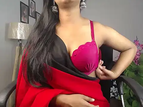 Snapshot of God_crush9 chatting on February 28, 2026, 5:19 am God crush9 online show from February 28, 2026, 5:19 am