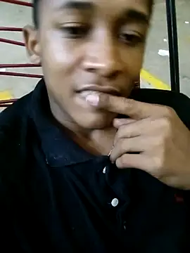 Snapshot of Thasmien chatting on March 2, 2026, 2:25 am Thasmien online show from March 2, 2026, 2:25 am