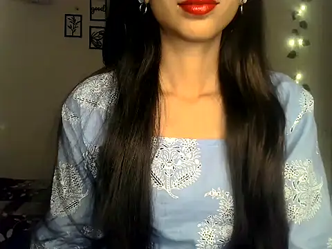 SIKSHA SINGH online show from March 30, 2026, 3:24 pm