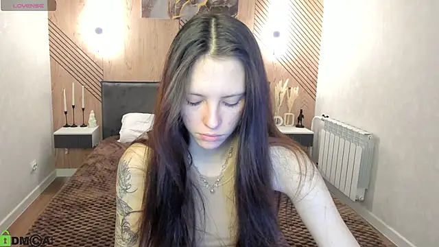 Snapshot of elise_robbie chatting on March 5, 2026, 1:01 am elise robbie online show from March 5, 2026, 1:01 am