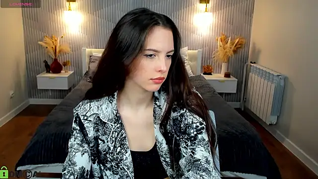 Snapshot of elise_robbie chatting on March 31, 2026, 9:10 am elise robbie online show from March 31, 2026, 9:10 am