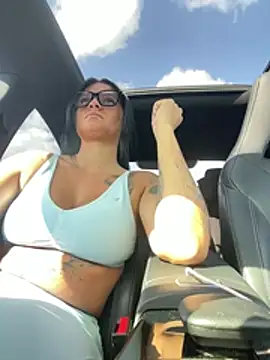 Destinylovex online show from April 13, 2026, 9:48 am