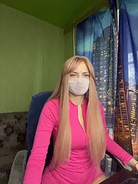 SophieBlackwood online show from April 7, 2026, 8:48 am