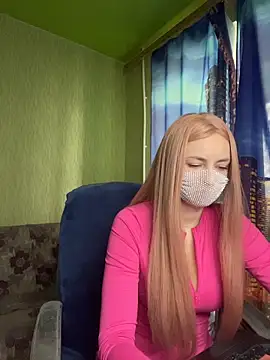 SophieBlackwood online show from April 19, 2026, 8:57 am