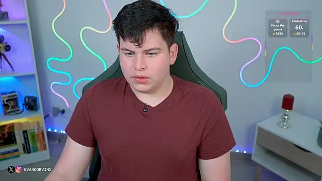 Snapshot of EvanCorvinx chatting on February 20, 2026, 2:06 pm EvanCorvinx online show from February 20, 2026, 2:06 pm