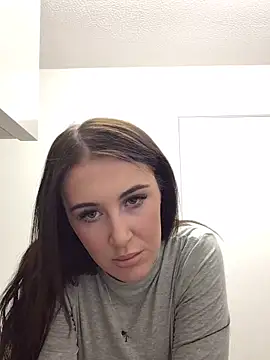 PinkVelvetx online show from March 20, 2026, 6:35 pm