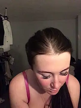 PinkVelvetx online show from March 29, 2026, 7:14 pm