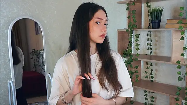 Snapshot of MelbaFoscuA chatting on February 23, 2026, 9:39 am MelbaFoscuA online show from February 23, 2026, 9:39 am