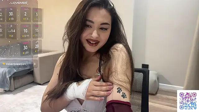 Sweet BerryBabe online show from April 24, 2026, 11:40 pm