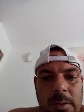 Snapshot of morenitoymorena chatting on June 7, 2026, 9:13 am morenitoymorena online show from June 7, 2026, 9:13 am