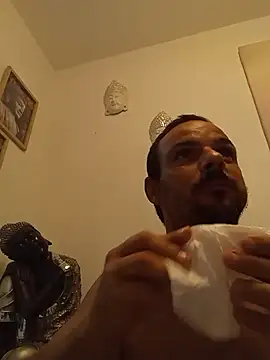 Snapshot of morenitoymorena chatting on July 13, 2026, 10:01 pm morenitoymorena online show from July 13, 2026, 10:01 pm